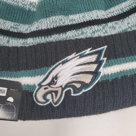 NEW 2021 NFL NEW ERA ON FIELD SIDELINE POM BEANIE - Philadelphia Eagles - Picture 2 of 4